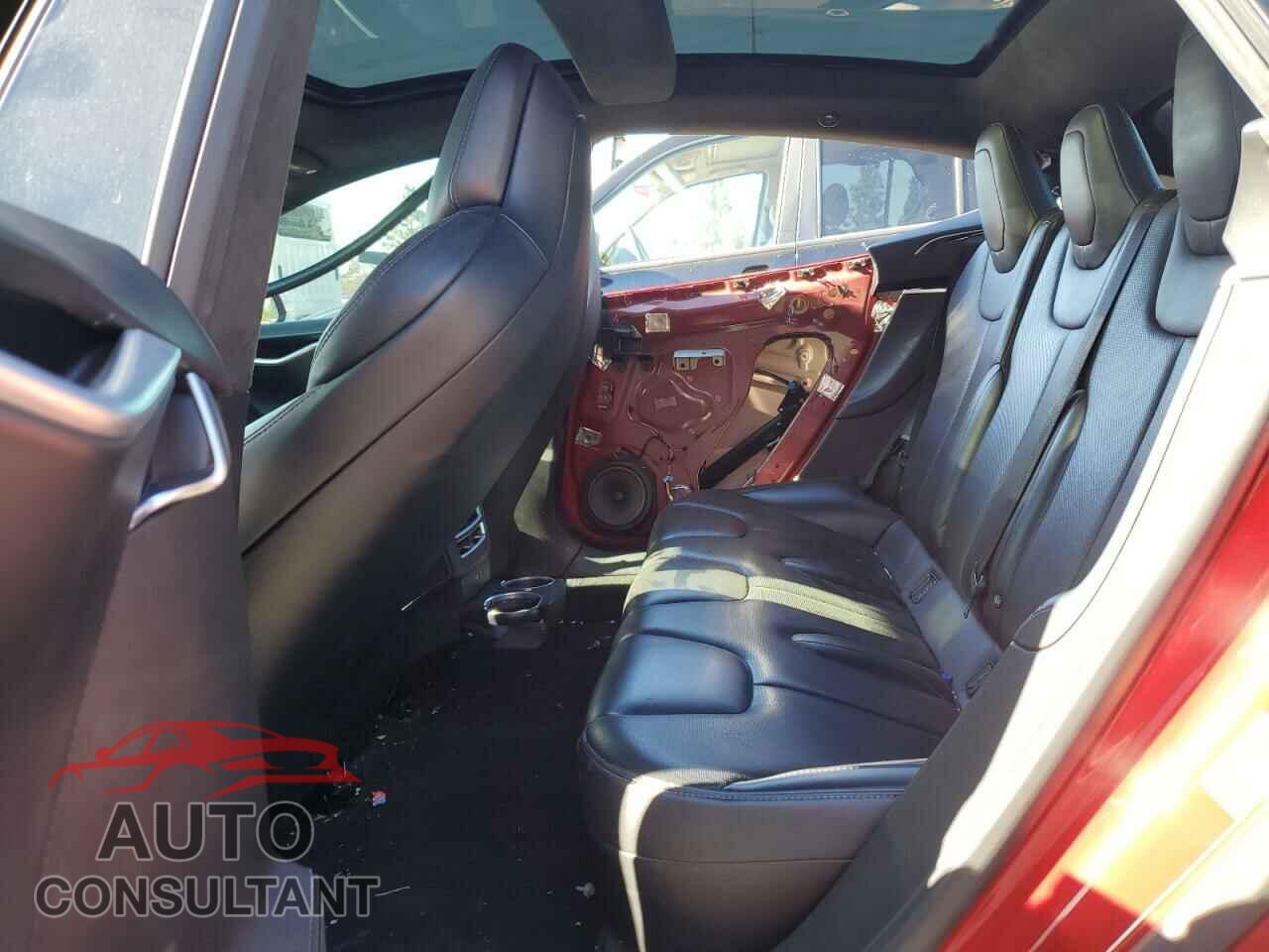 TESLA MODEL S 2017 - 5YJSA1E10HF182017