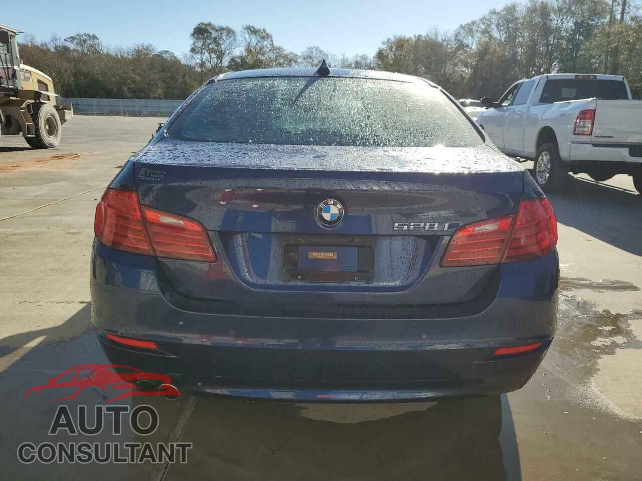 BMW 5 SERIES 2015 - WBA5A5C55FD523732
