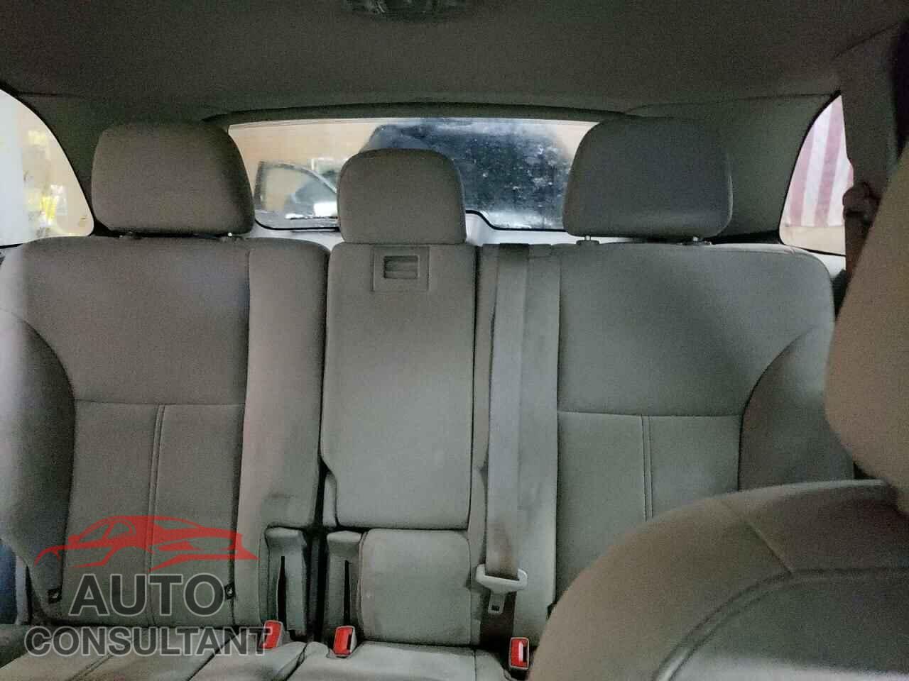 FORD EDGE 2011 - 2FMDK3GC3BBB30705