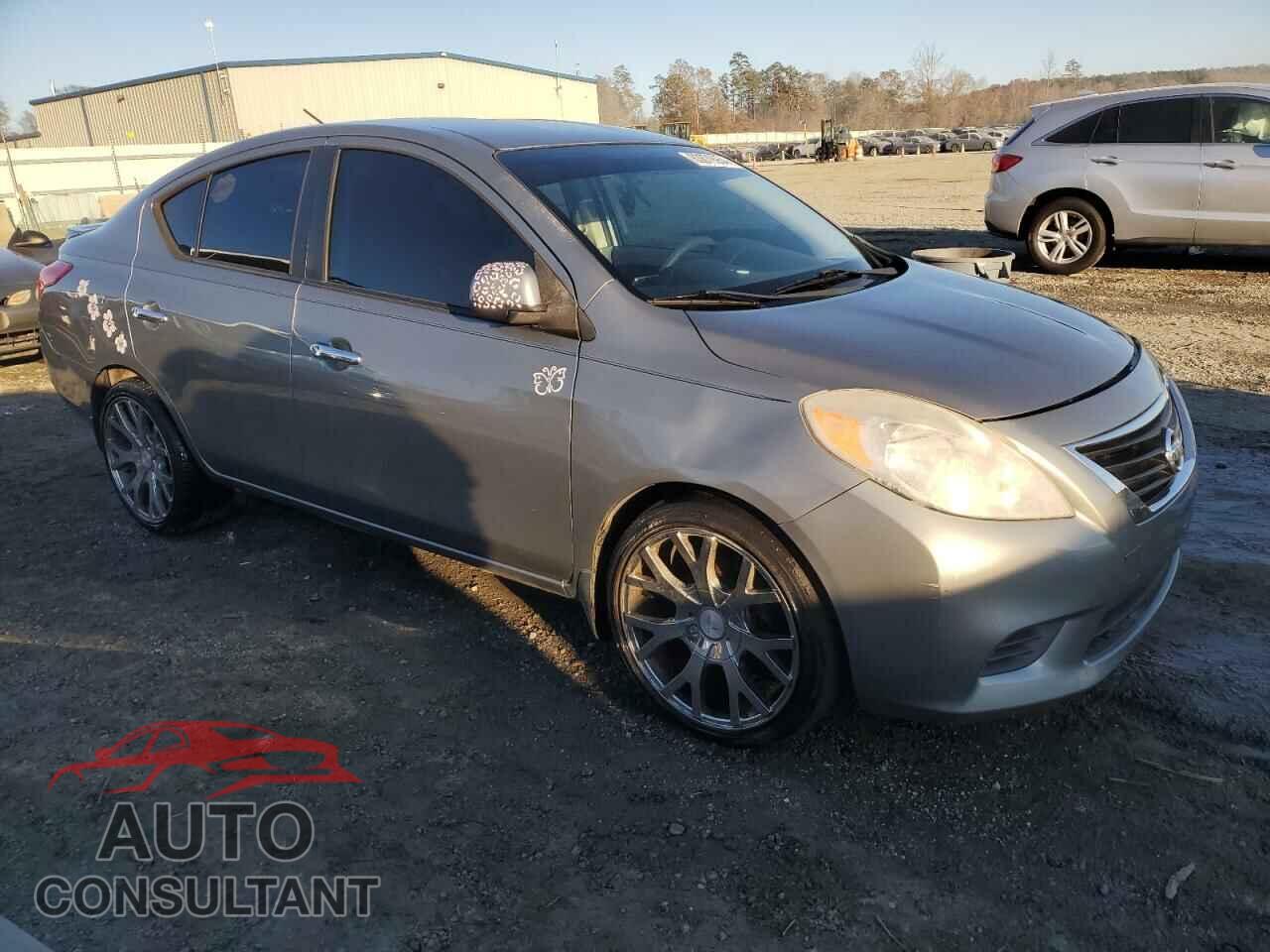 NISSAN VERSA 2013 - 3N1CN7AP1DL857720