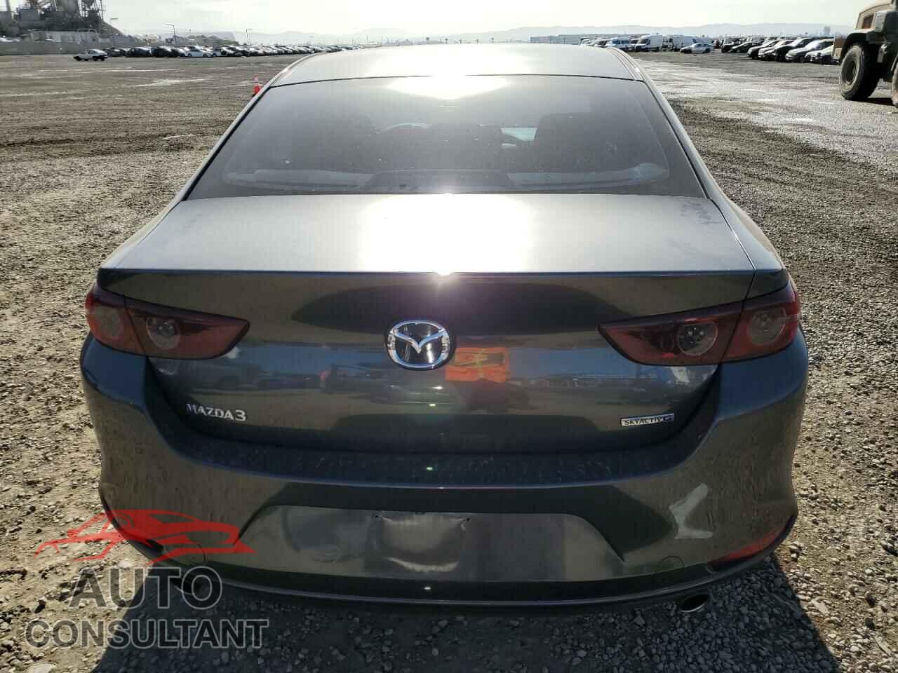 MAZDA 3 2019 - JM1BPACL8K1111585