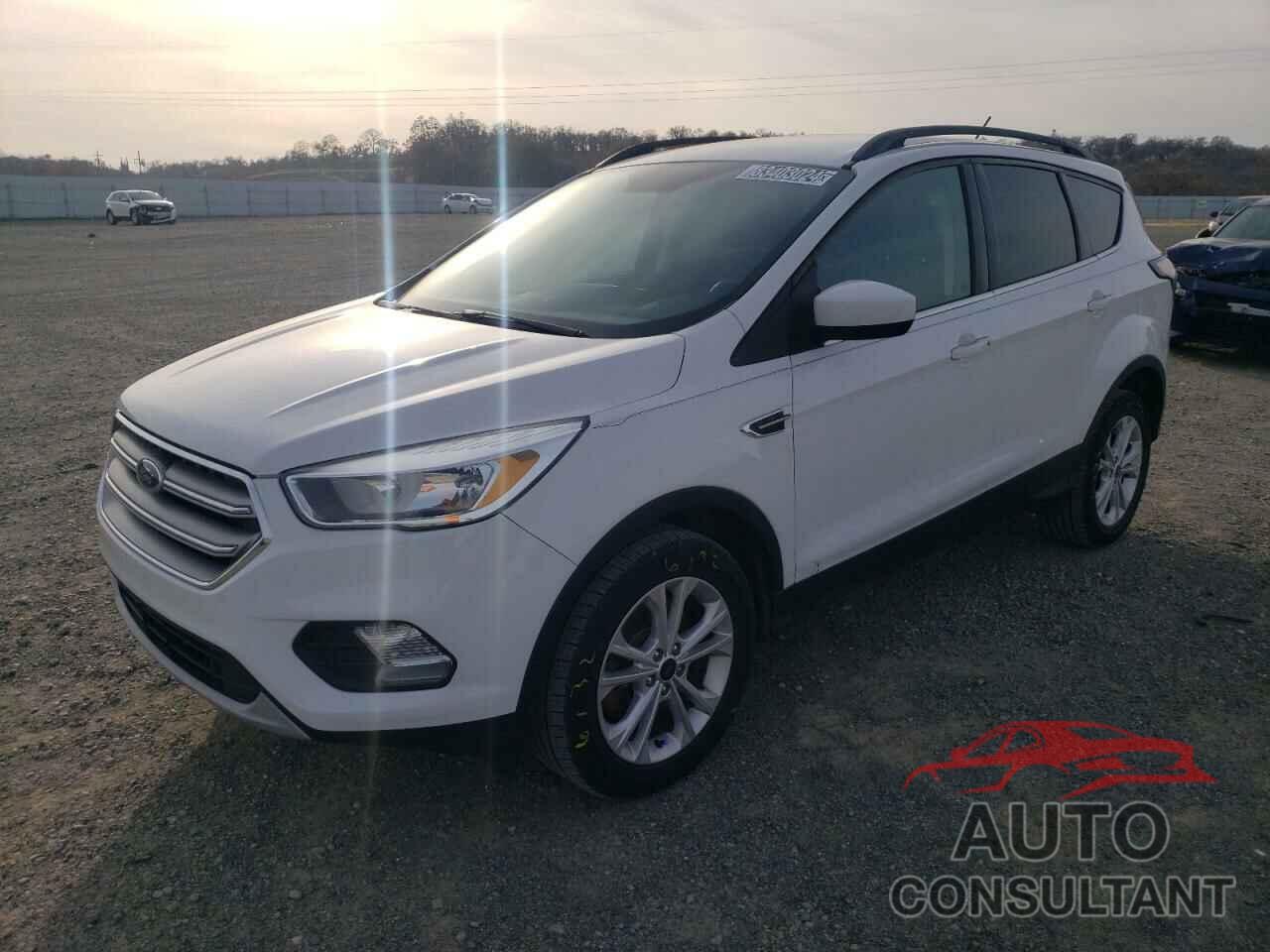 FORD ESCAPE 2017 - 1FMCU9GD0HUC16980