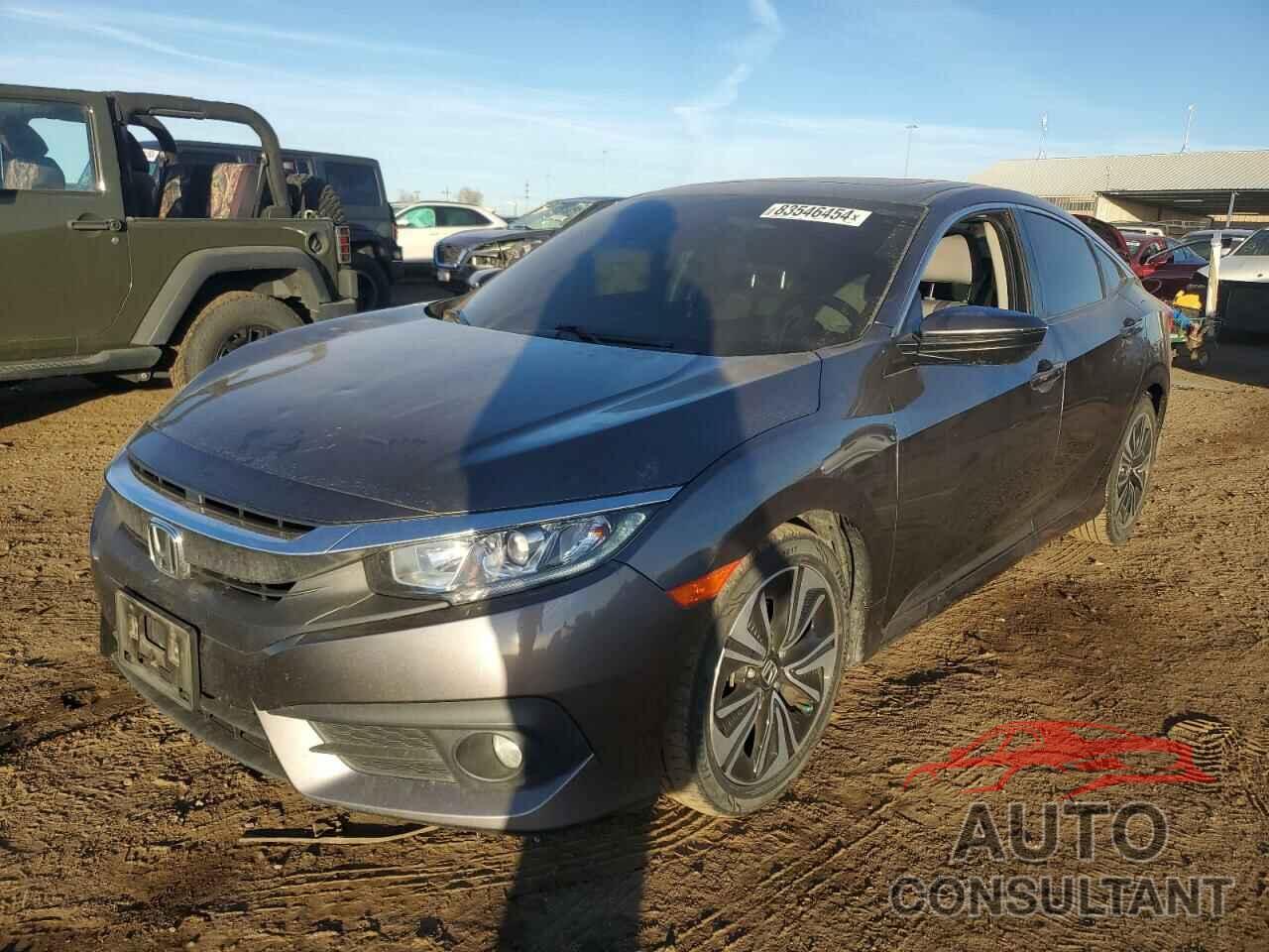 HONDA CIVIC 2018 - JHMFC1F30JX026792