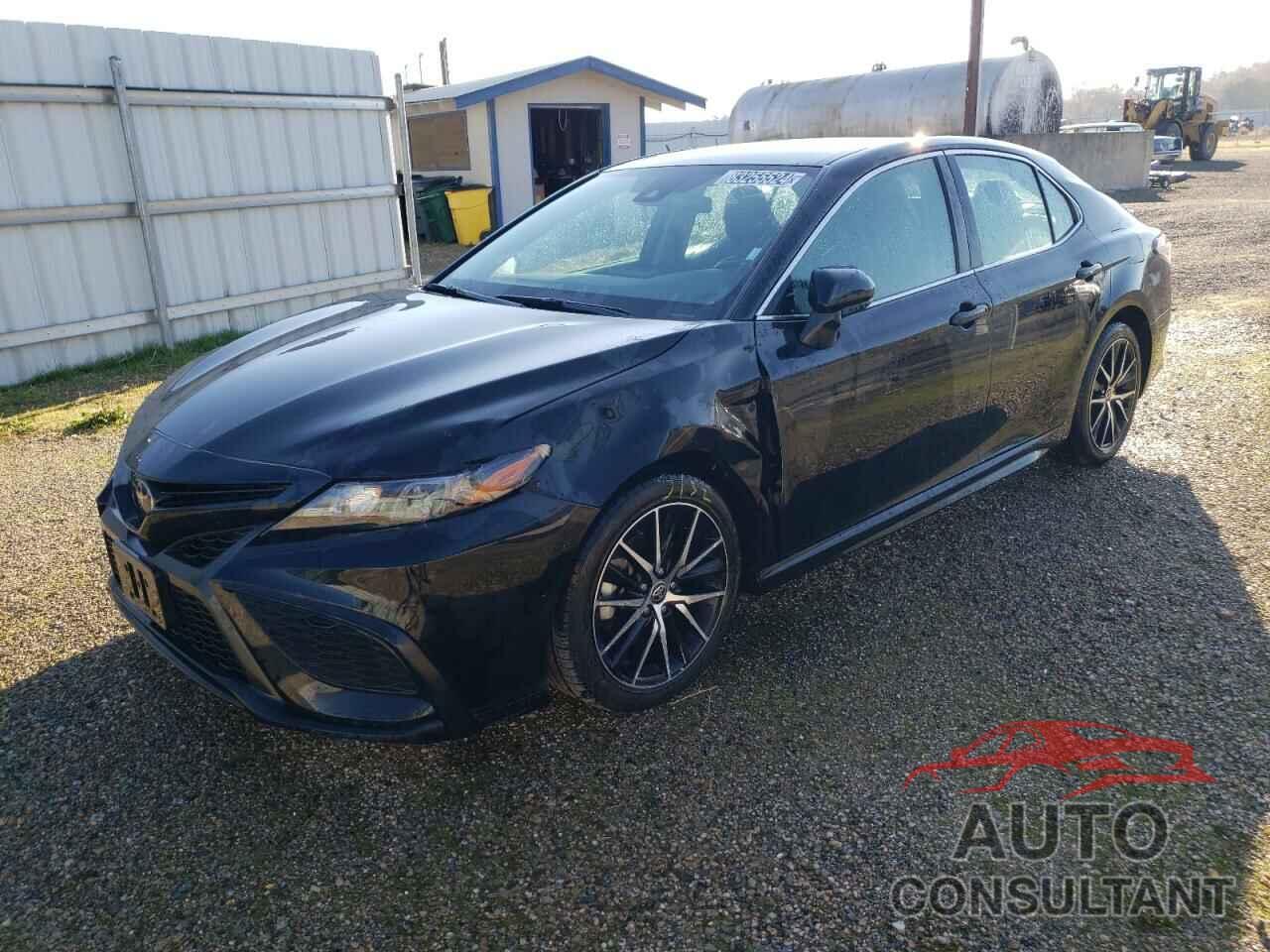 TOYOTA CAMRY 2022 - 4T1G11AK1NU063394