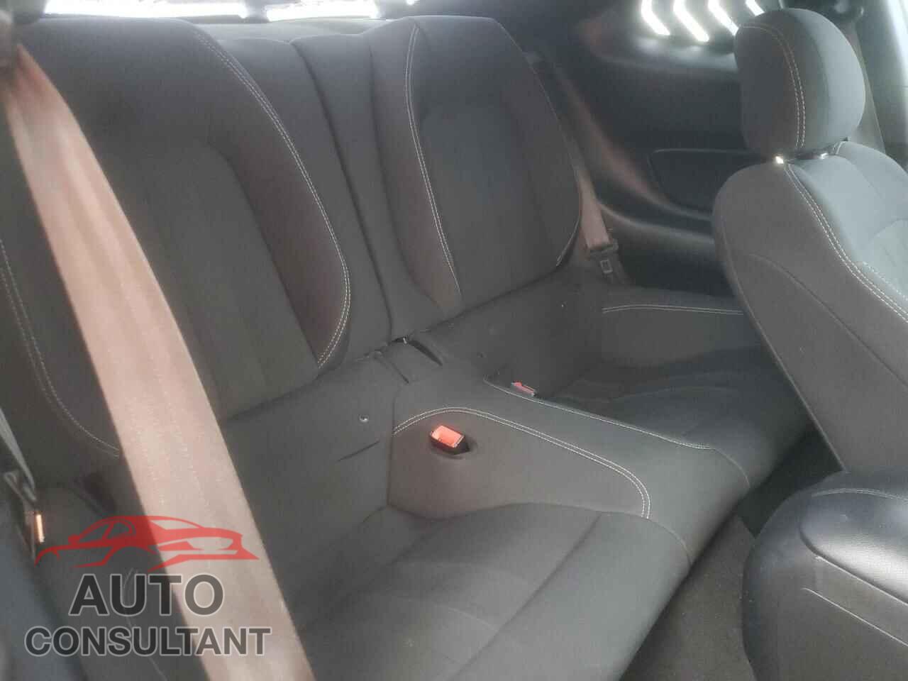 FORD MUSTANG 2019 - 1FA6P8CF9K5166596