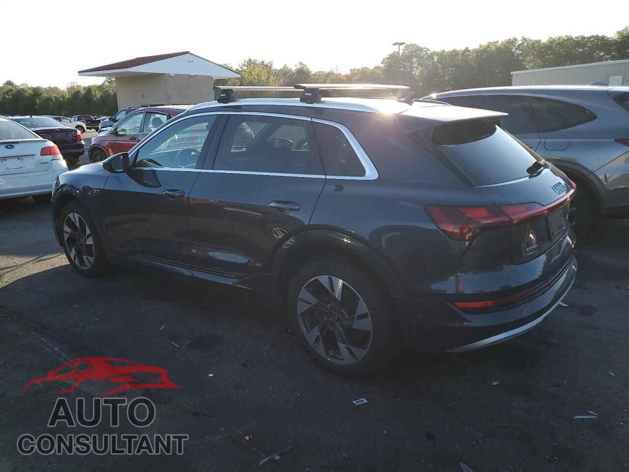 AUDI E-TRON 2021 - WA1AAAGE9MB005436