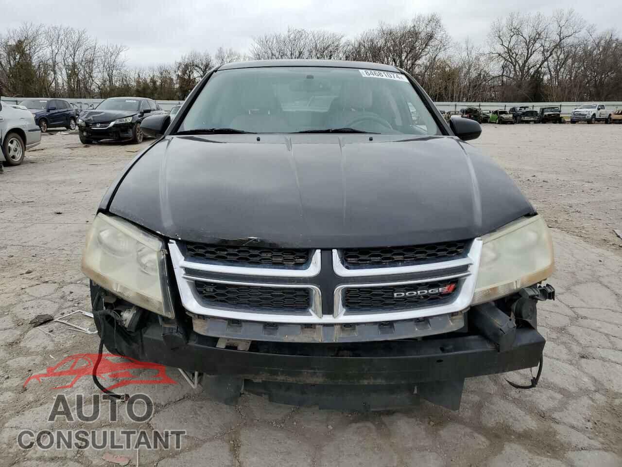 DODGE AVENGER 2011 - 1B3BD2FG0BN506884