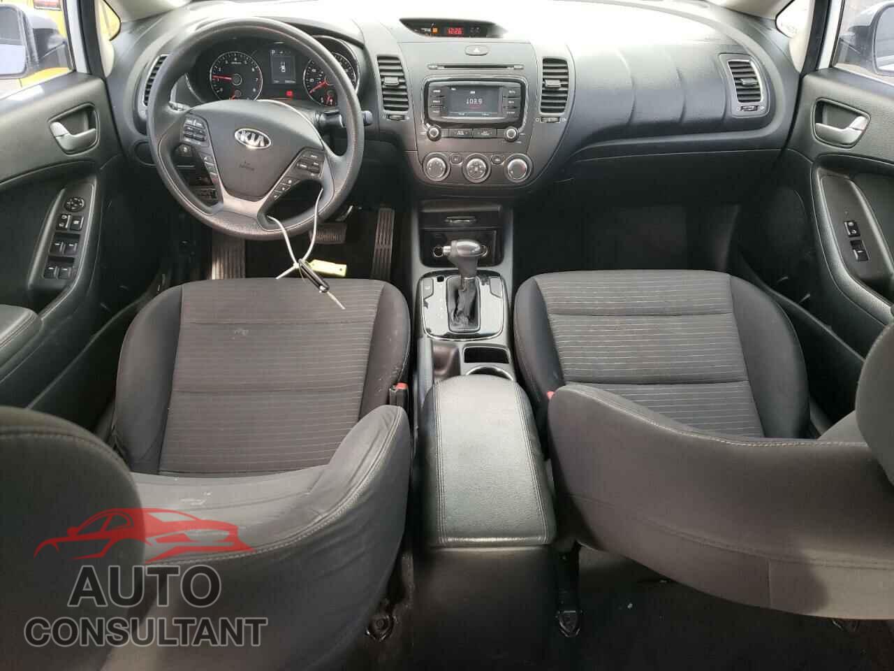 KIA FORTE 2017 - 3KPFL4A79HE116000