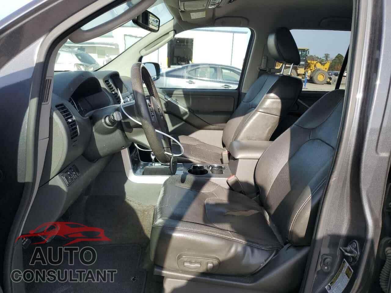 NISSAN PATHFINDER 2012 - 5N1AR1NB5CC627429