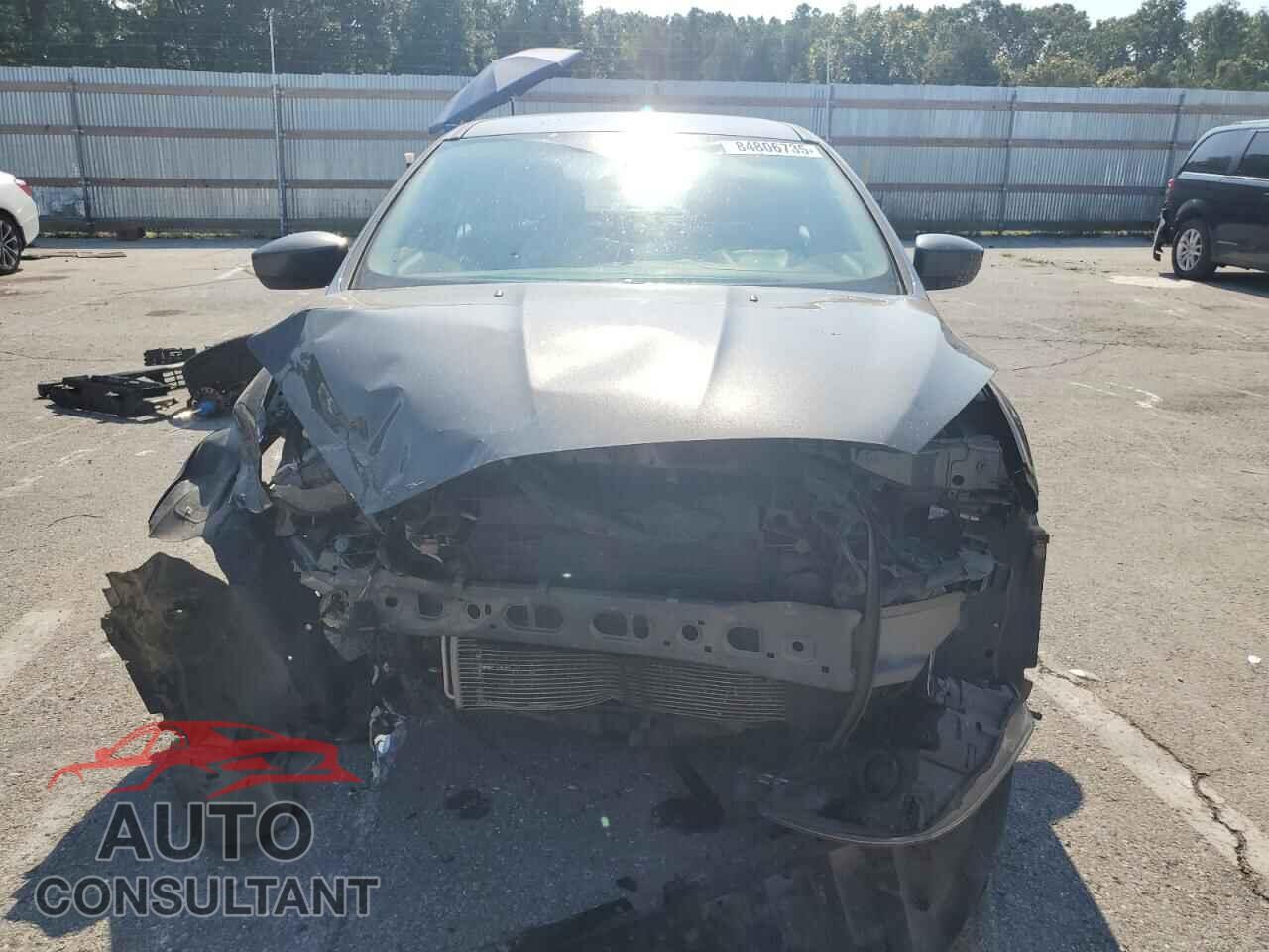 FORD FOCUS 2018 - 1FADP3F25JL298896
