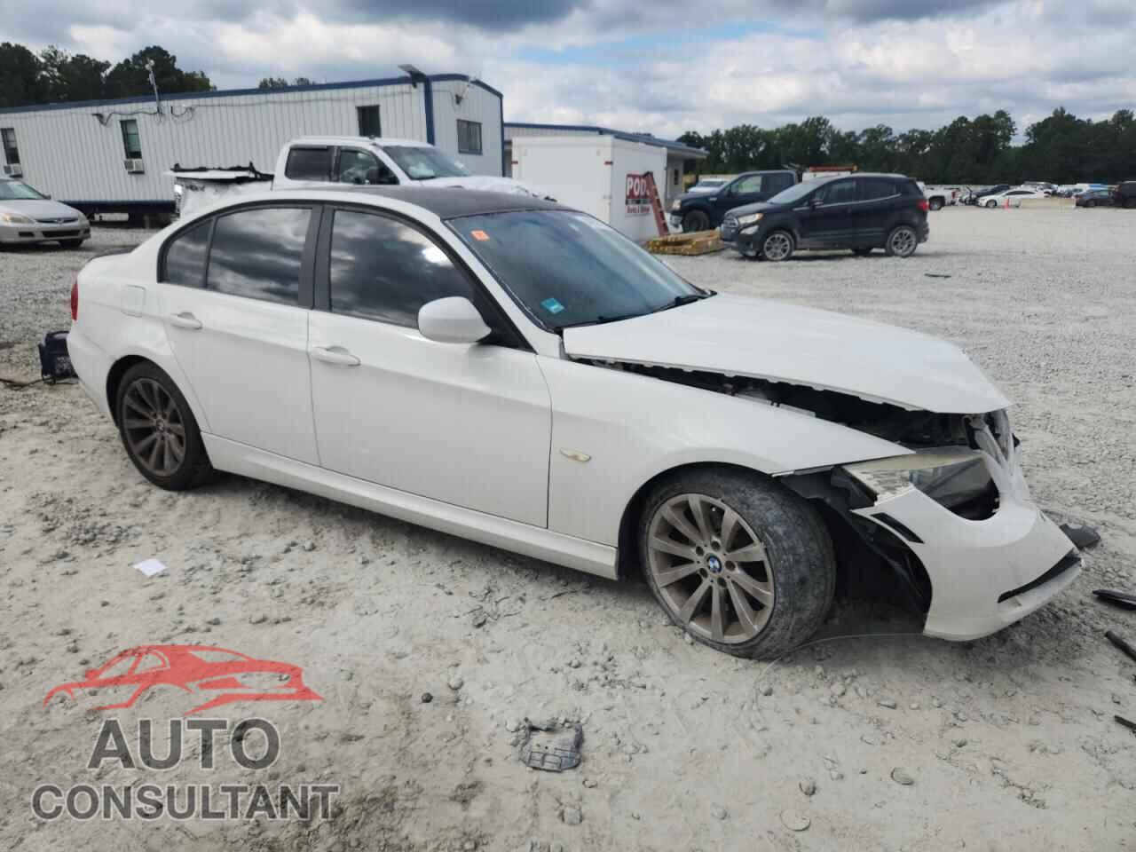 BMW 3 SERIES 2011 - WBAPH7C5XBE851135