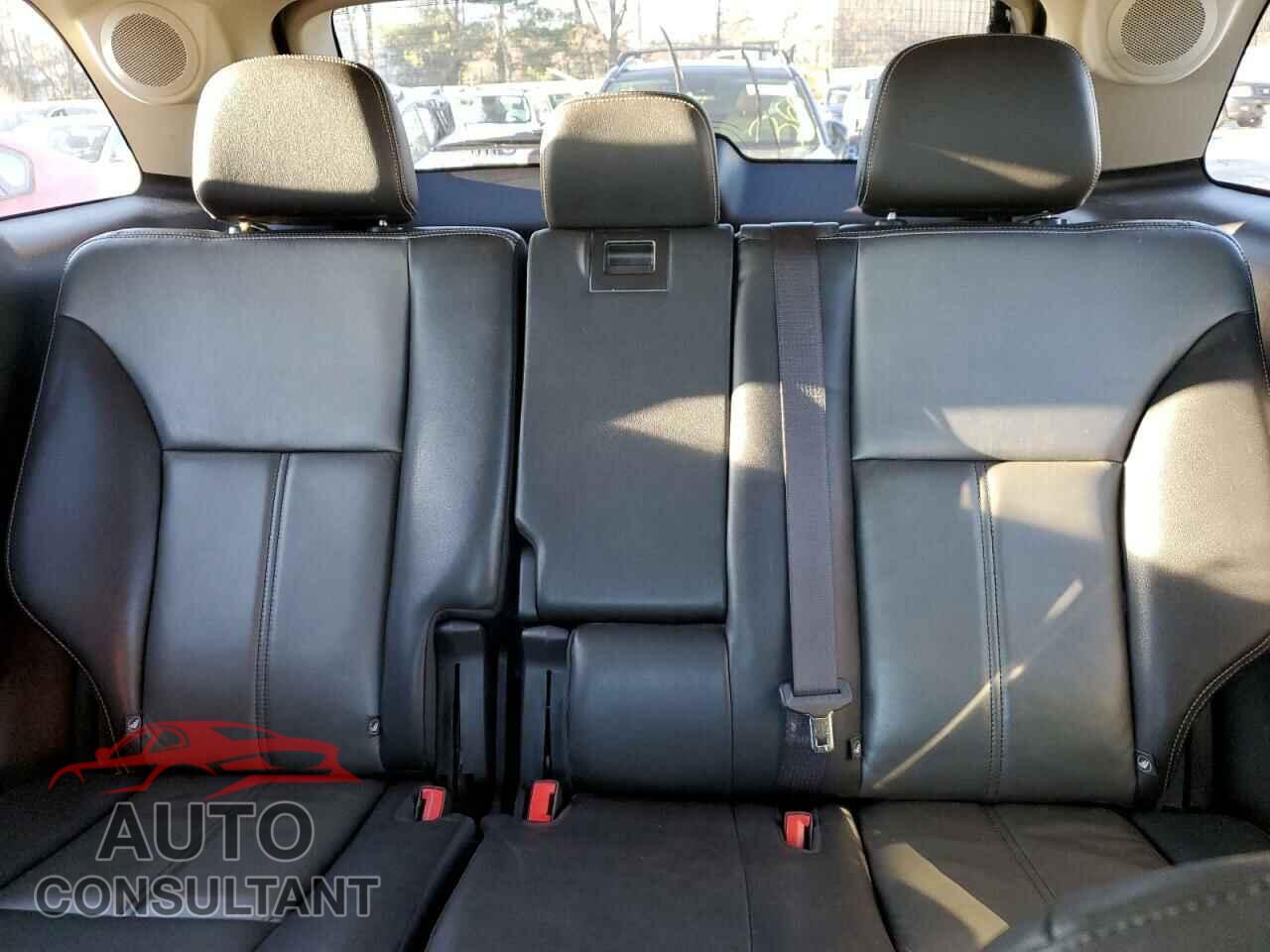 FORD EDGE 2011 - 2FMDK3AK6BBA86411