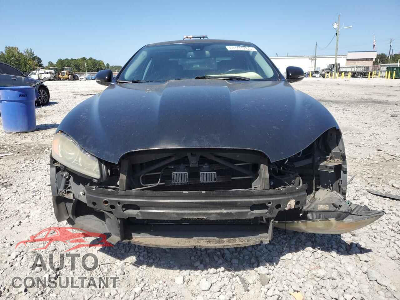 JAGUAR XF 2013 - SAJWA0ES8DPS81867