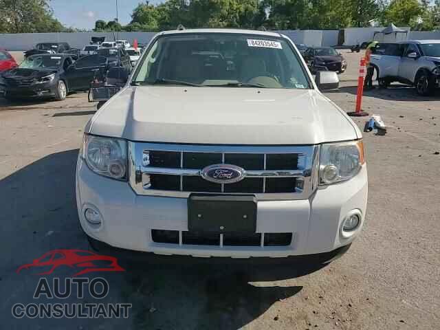 FORD ESCAPE 2011 - 1FMCU0DG7BKA74270
