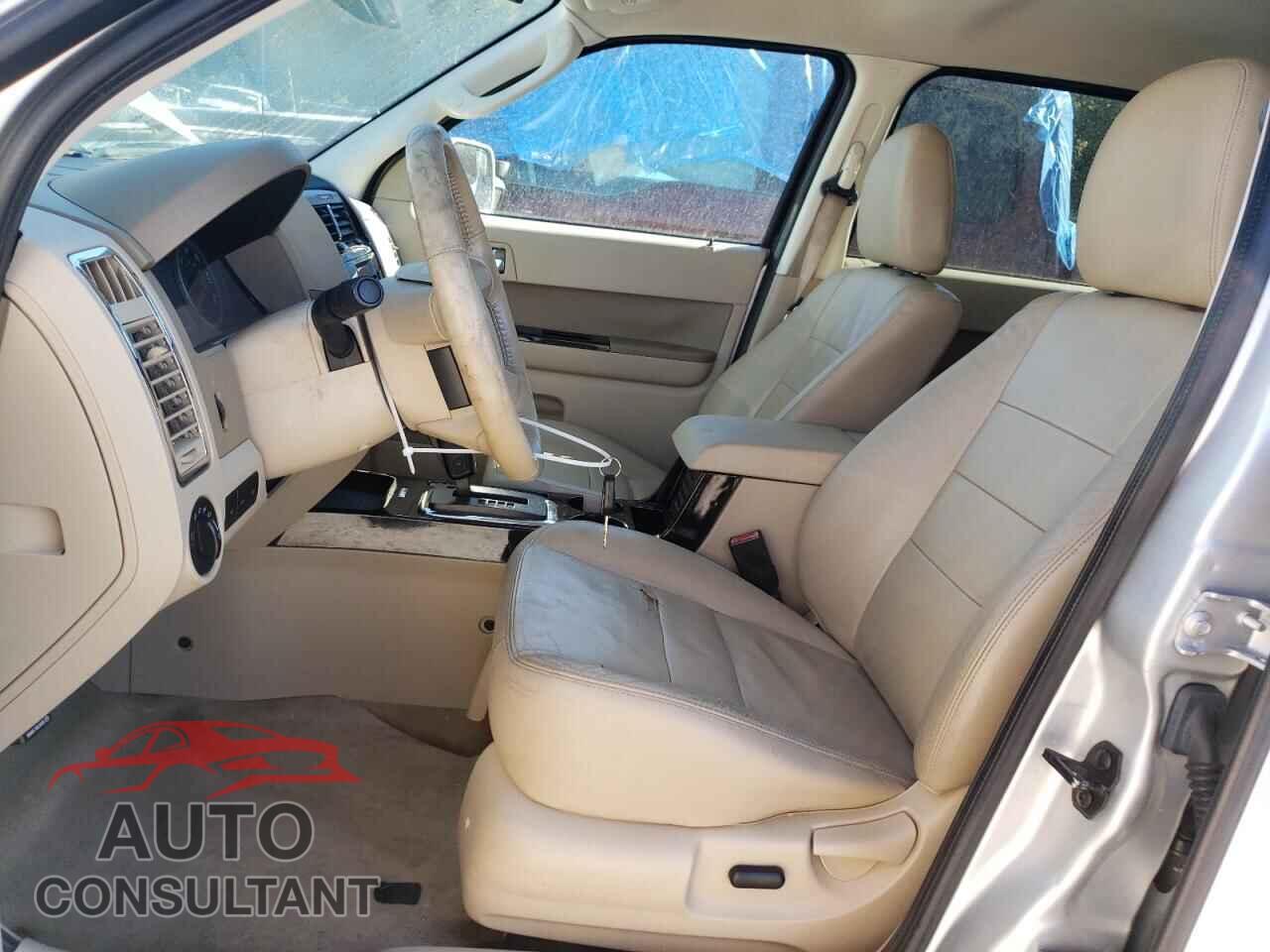FORD ESCAPE 2010 - 1FMCU0EG0AKD20508
