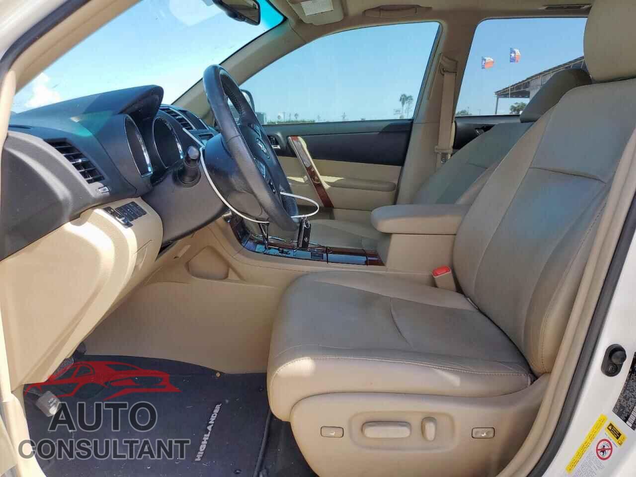 TOYOTA HIGHLANDER 2011 - 5TDYK3EH3BS045334