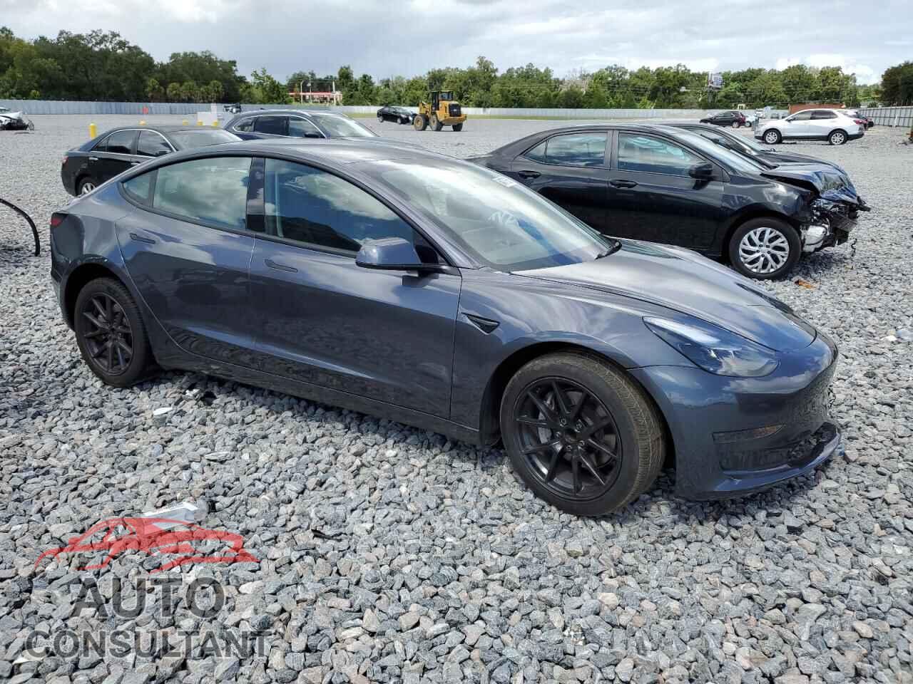 TESLA MODEL 3 2023 - 5YJ3E1EAXPF646504
