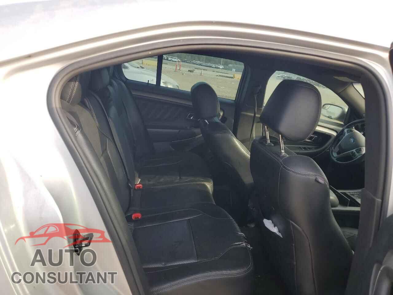FORD TAURUS 2013 - 1FAHP2E84DG109332