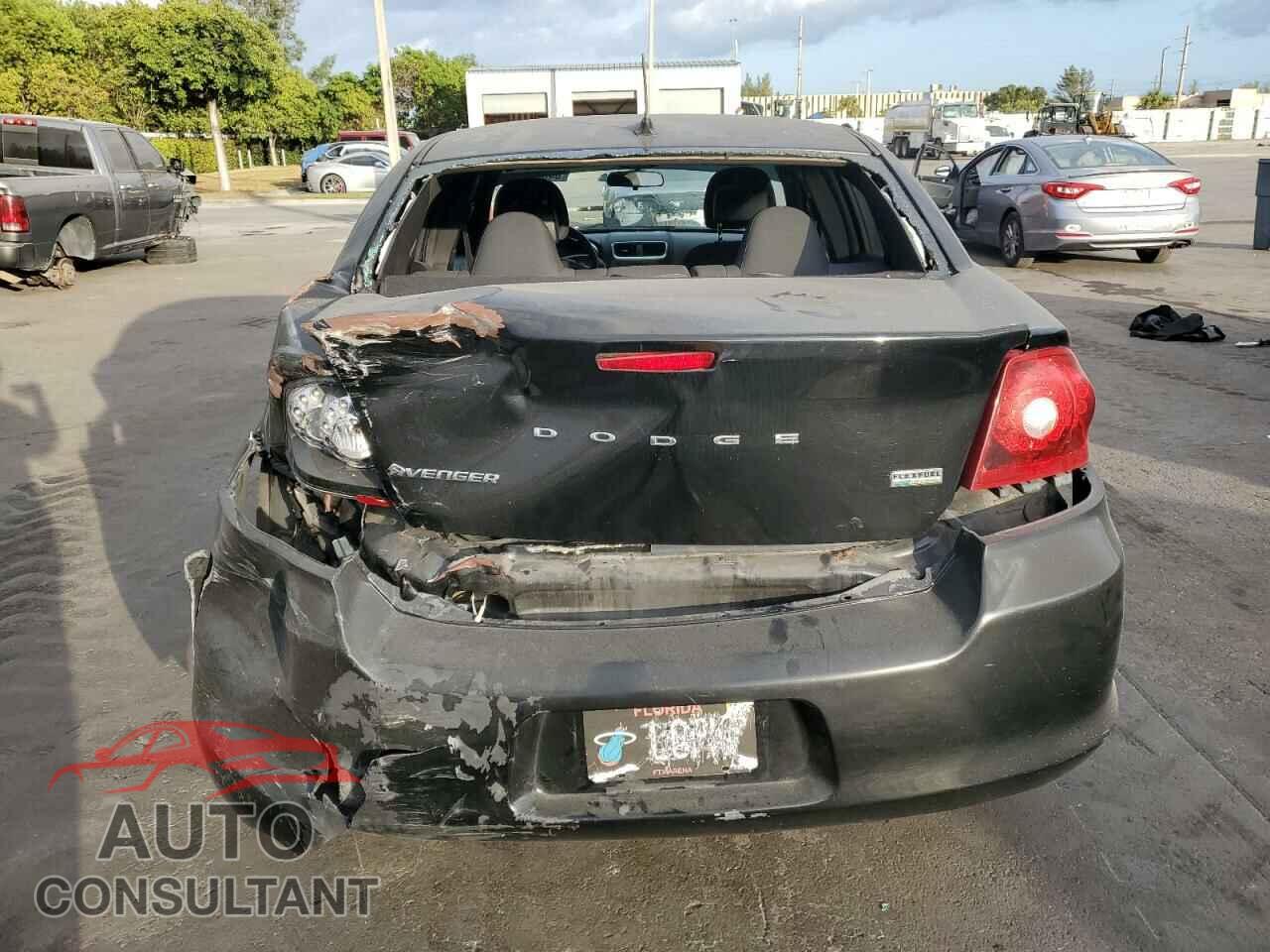 DODGE AVENGER 2013 - 1C3CDZCG1DN740975