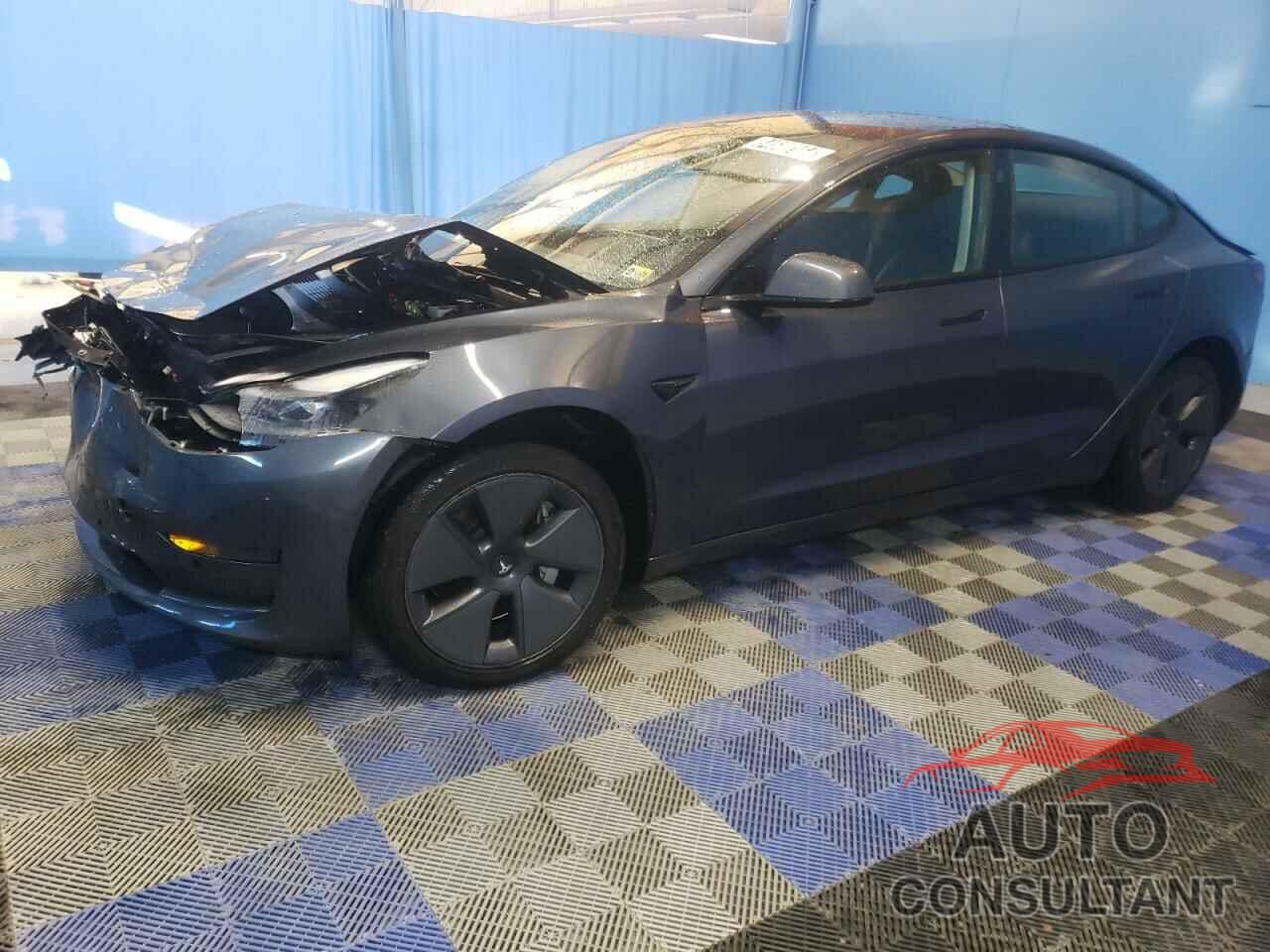 TESLA MODEL 3 2022 - 5YJ3E1EA0NF290819