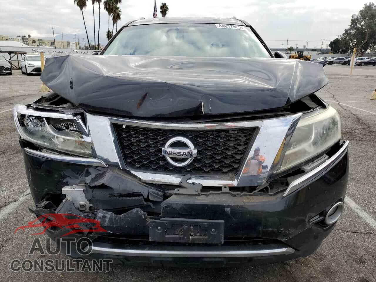 NISSAN PATHFINDER 2015 - 5N1AR2MM0FC712563