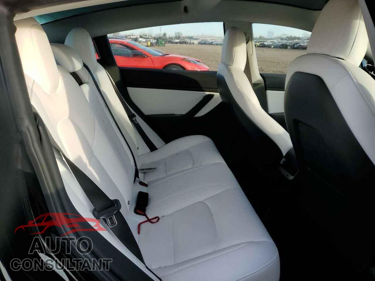 TESLA MODEL 3 2018 - 5YJ3E1EB0JF096990