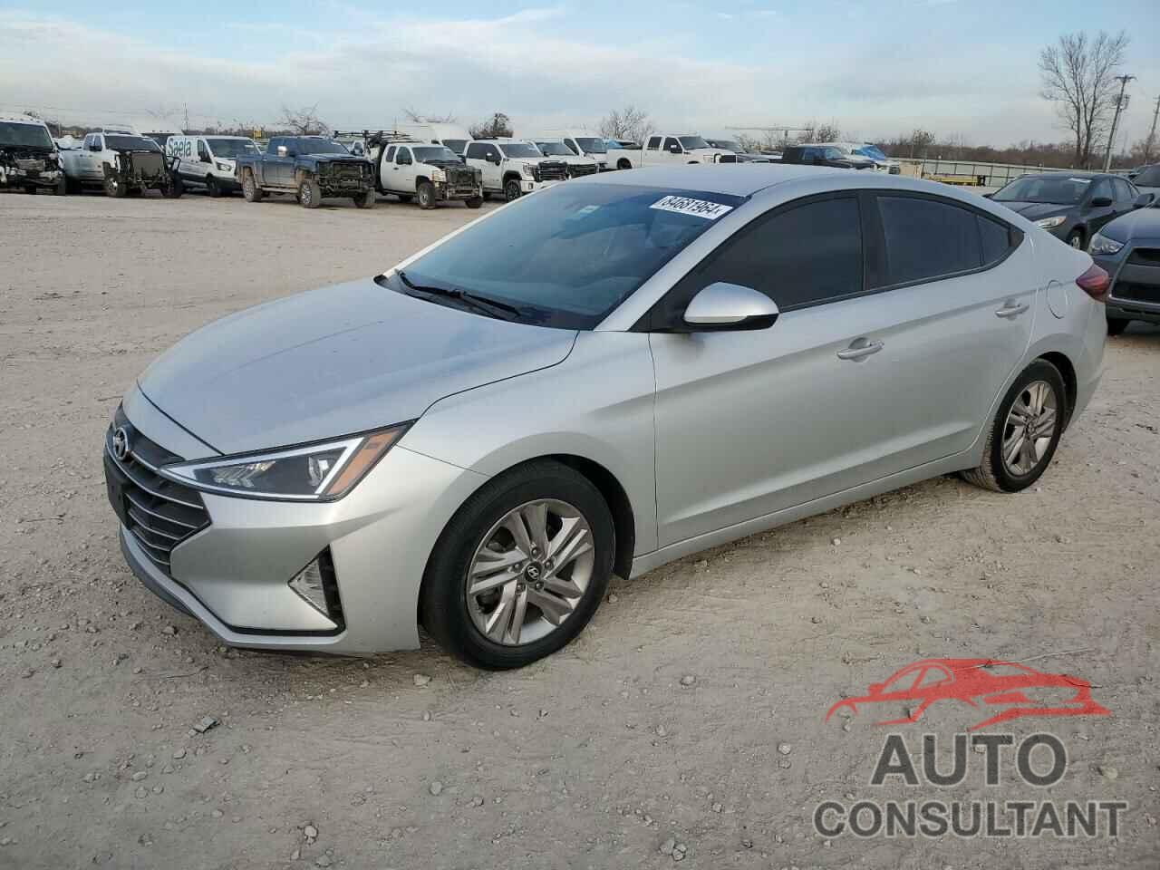 HYUNDAI ELANTRA 2019 - 5NPD84LF7KH407367