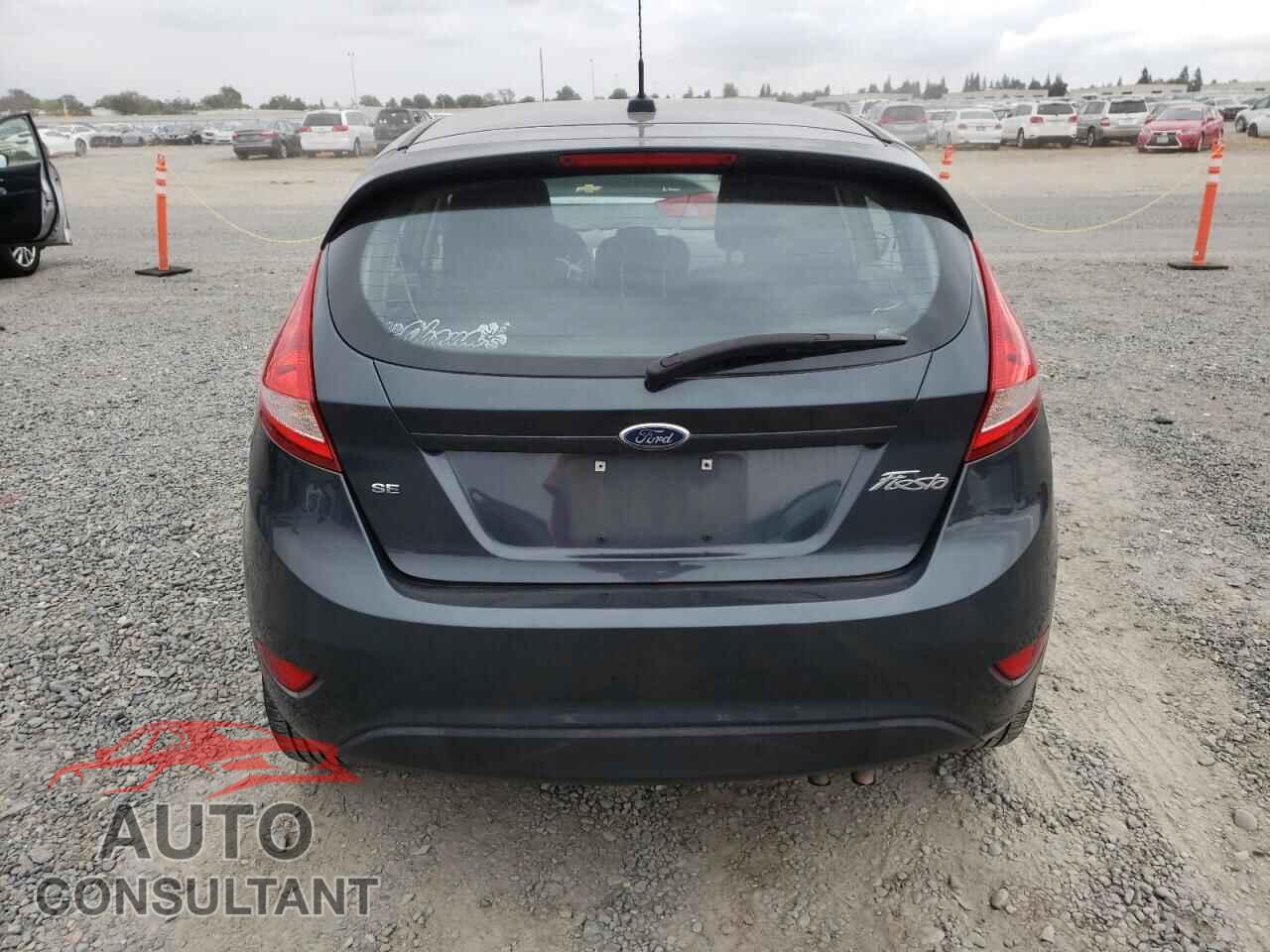 FORD FIESTA 2011 - 3FADP4EJ4BM240700
