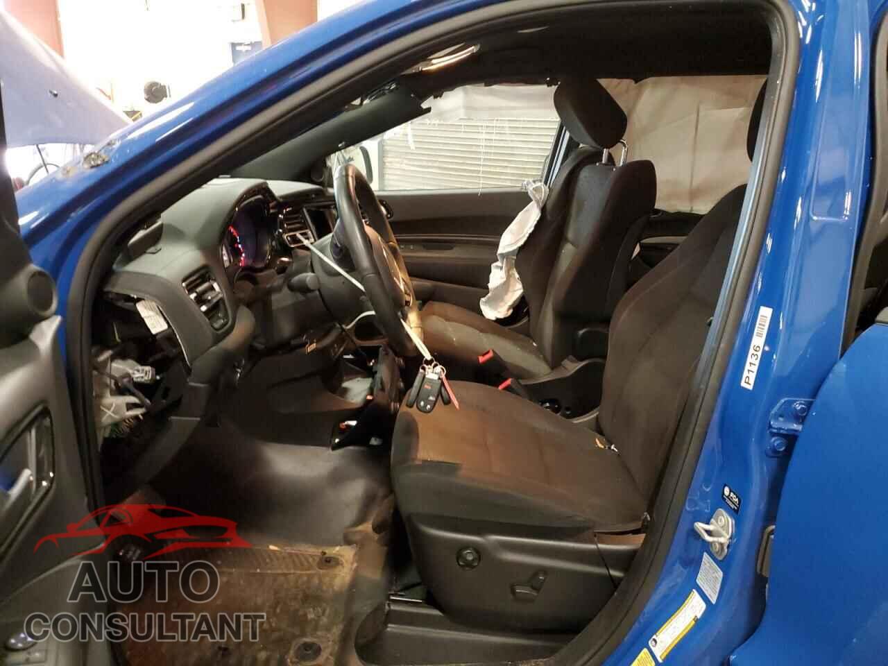 DODGE DURANGO 2023 - 1C4SDJFT2PC673577