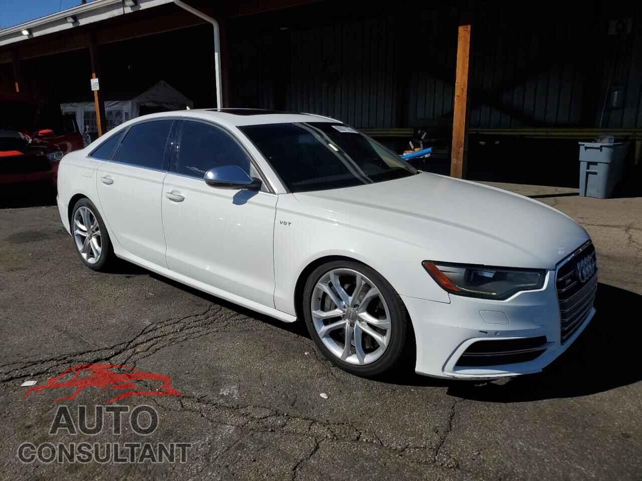 AUDI S6/RS6 2013 - WAUF2AFC4DN047355