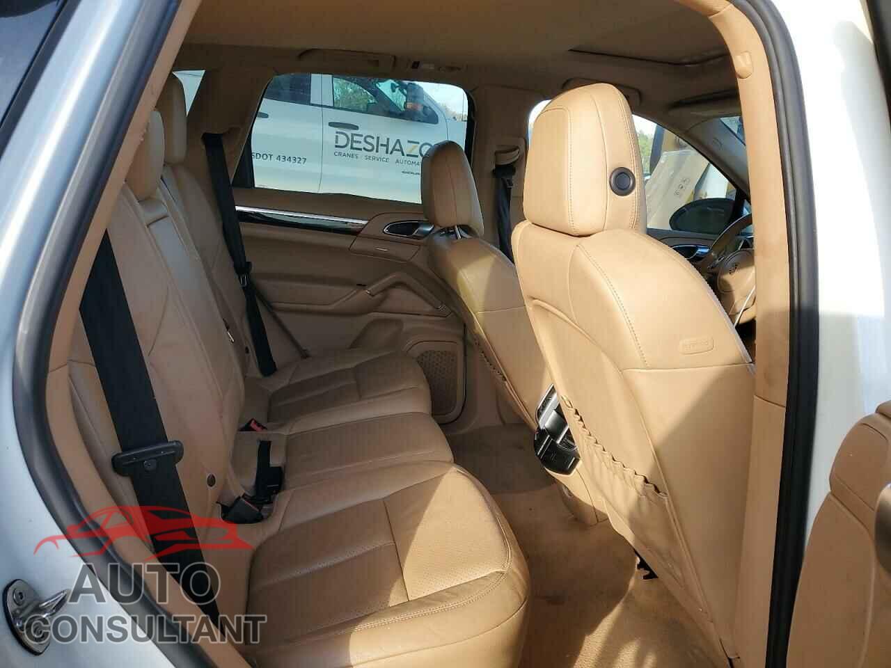 PORSCHE CAYENNE 2012 - WP1AA2A24CLA01537
