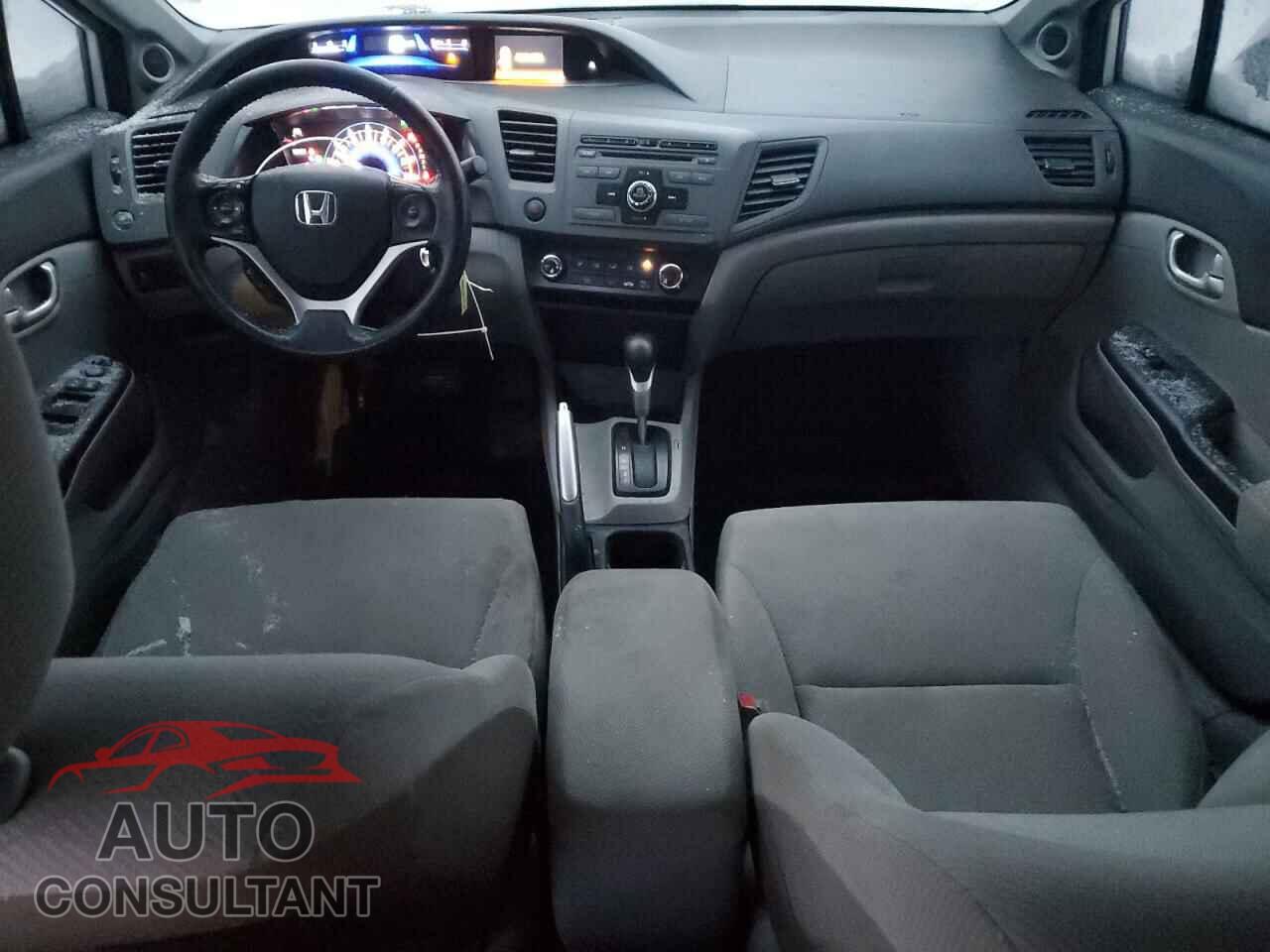HONDA CIVIC 2012 - 2HGFB2F52CH106177