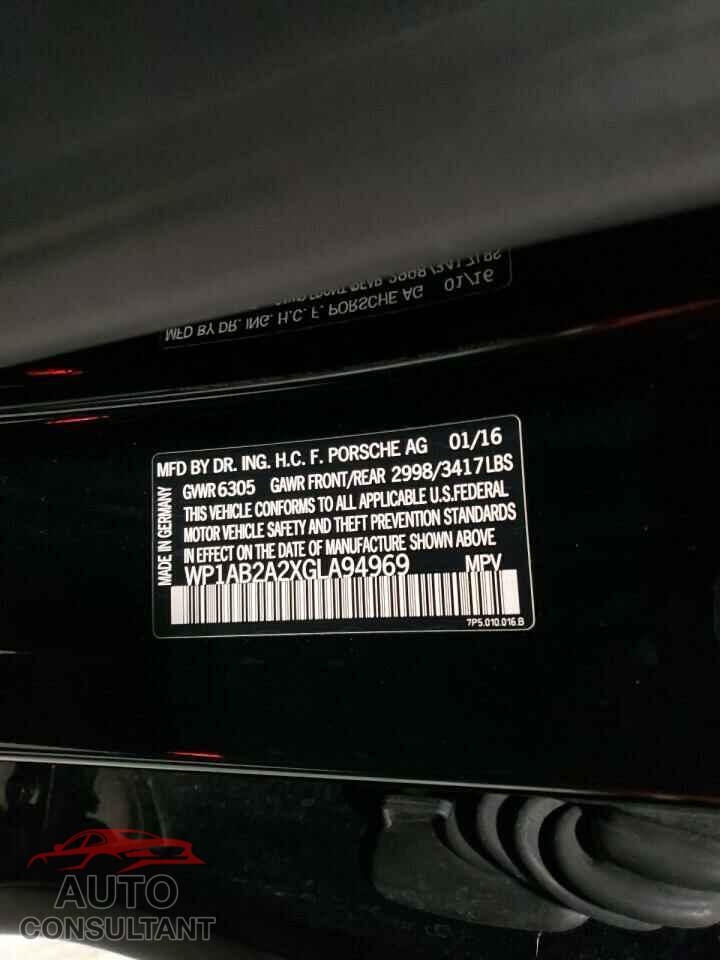 PORSCHE CAYENNE 2016 - WP1AB2A2XGLA94969