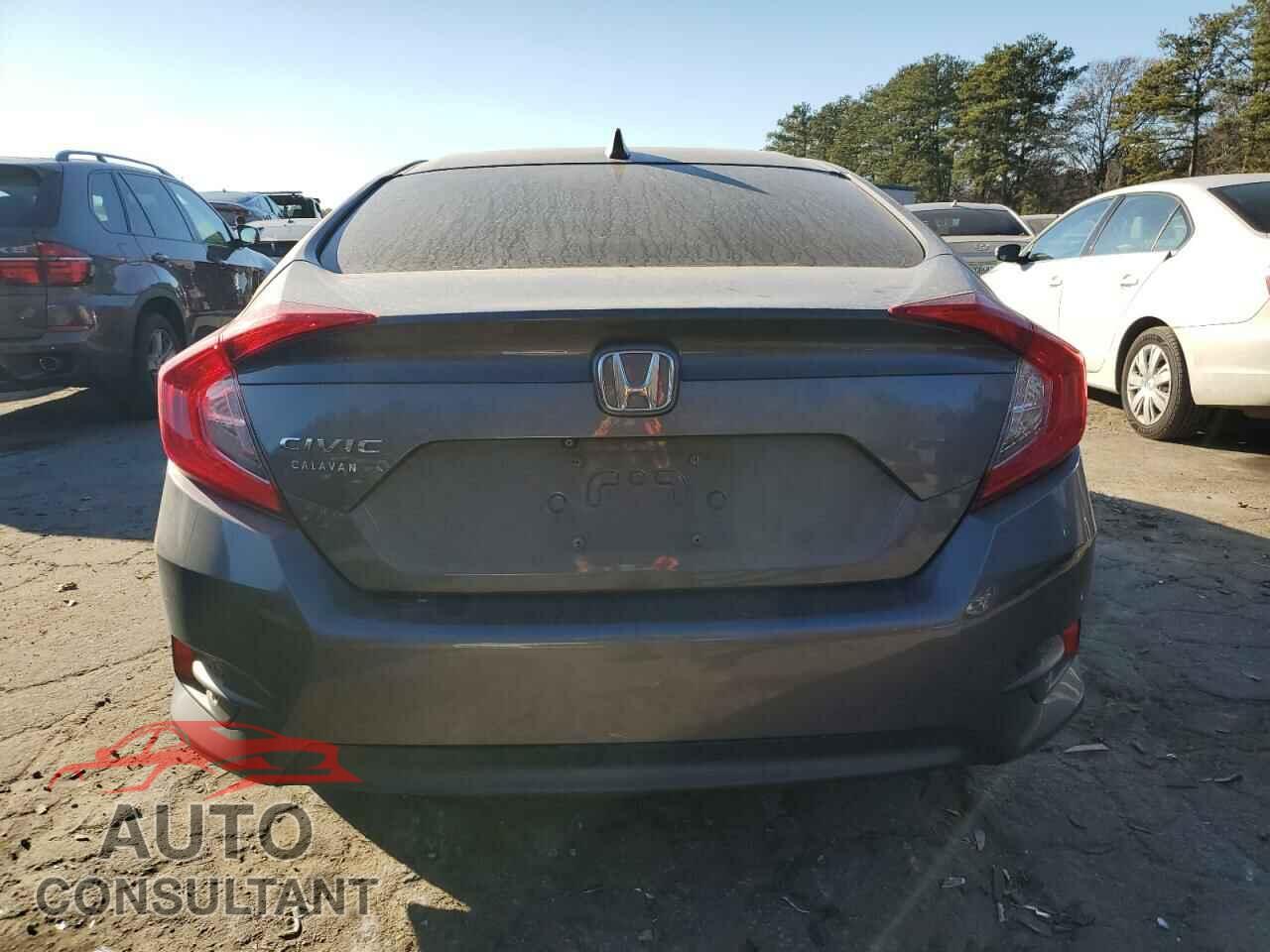 HONDA CIVIC 2018 - 2HGFC2F73JH581218