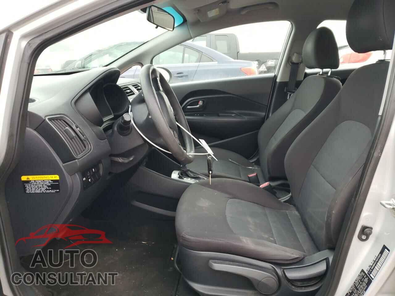KIA RIO 2016 - KNADM4A37G6553920