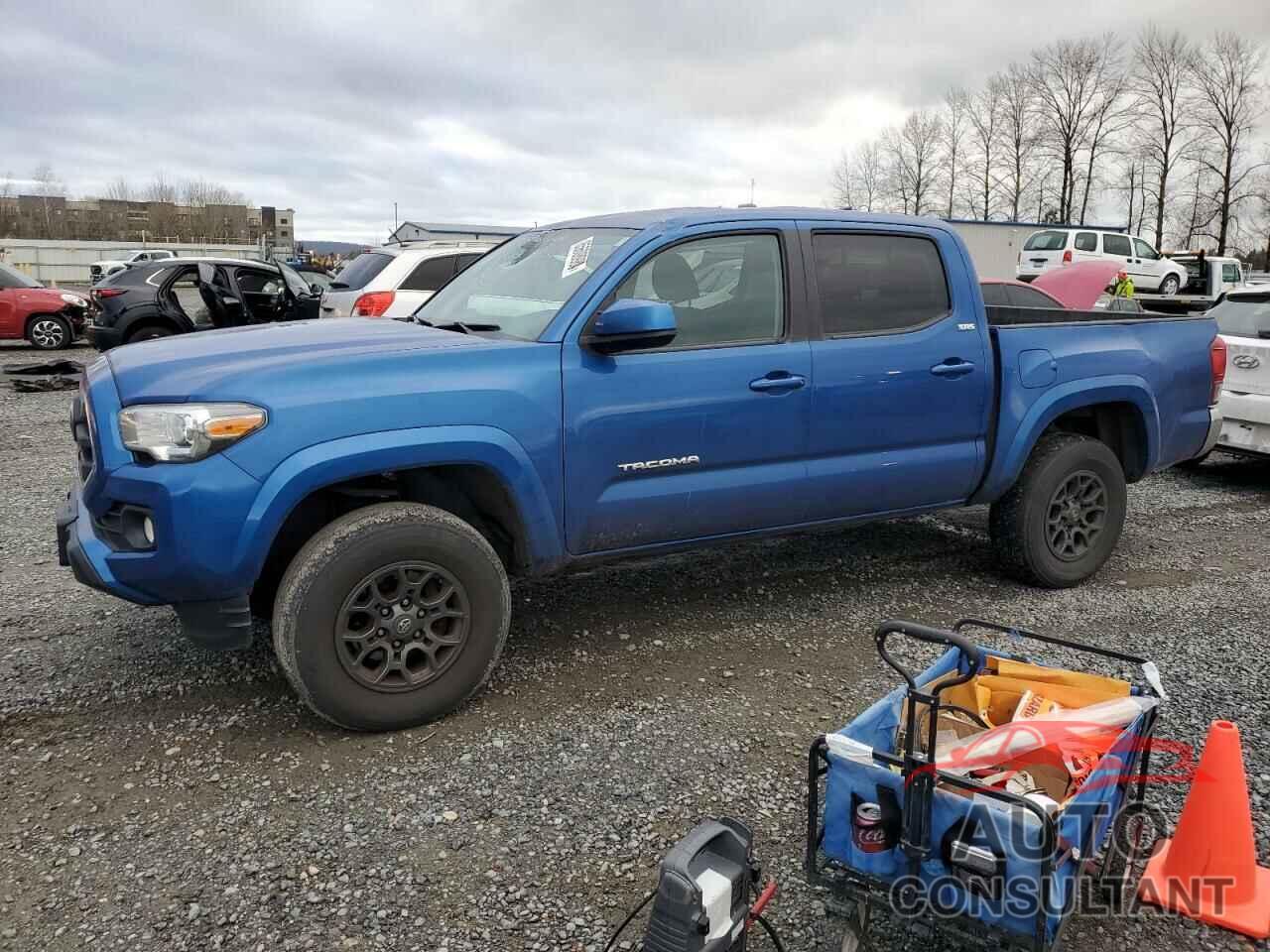 TOYOTA TACOMA 2018 - 3TMCZ5AN2JM182177