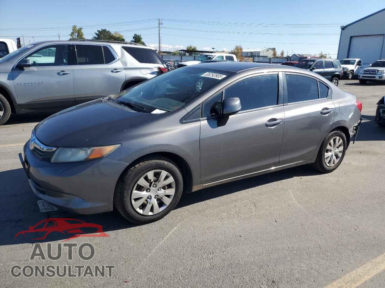 HONDA CIVIC 2012 - 2HGFB2F52CH584132