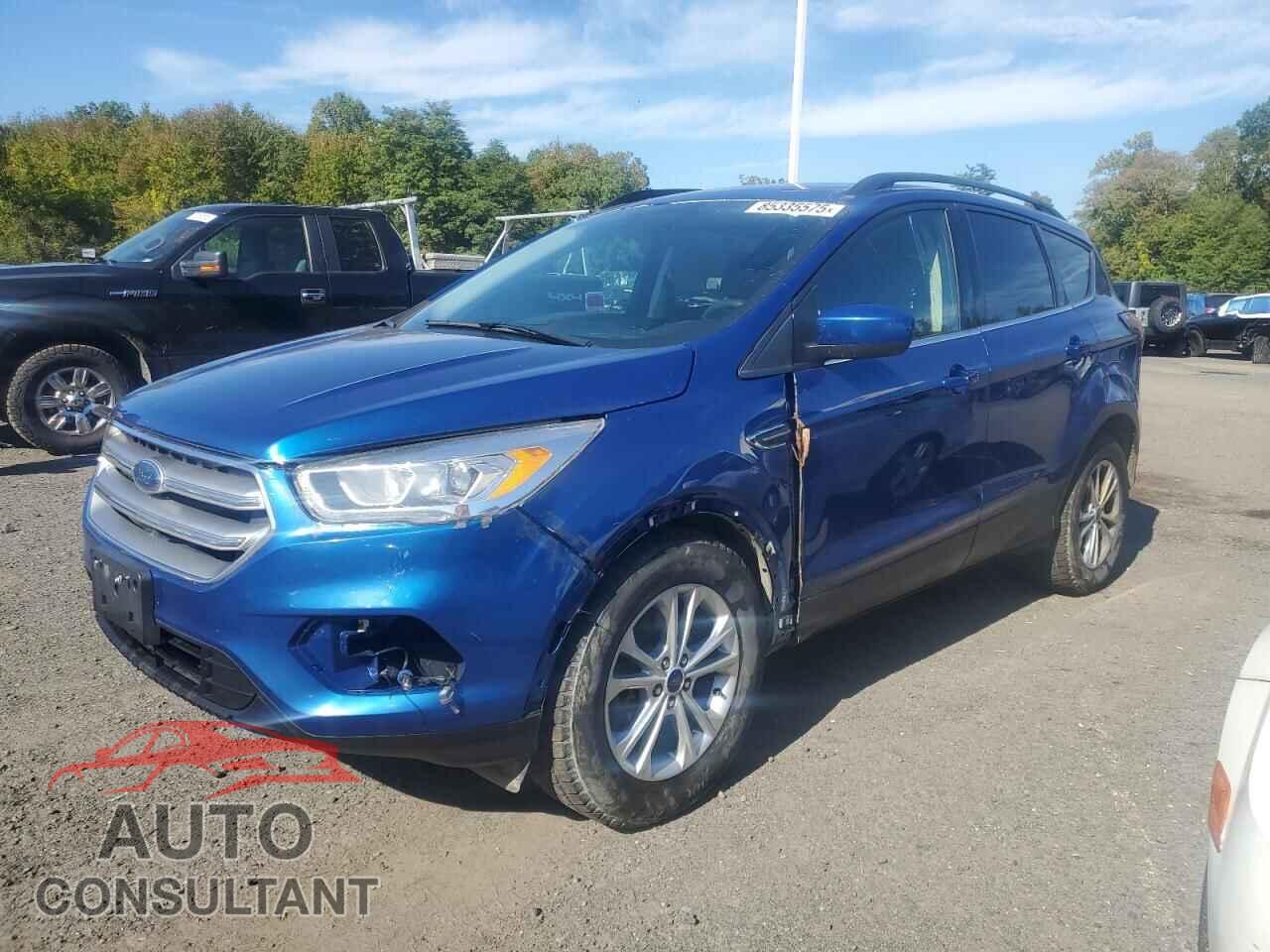 FORD ESCAPE 2017 - 1FMCU9GD2HUD50101