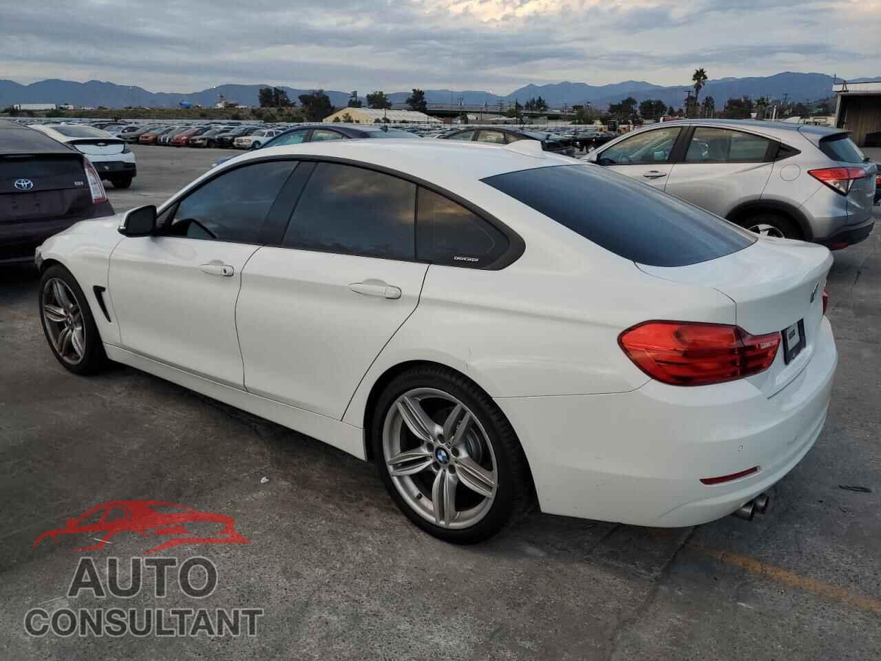 BMW 4 SERIES 2015 - WBA4A9C59FD416105