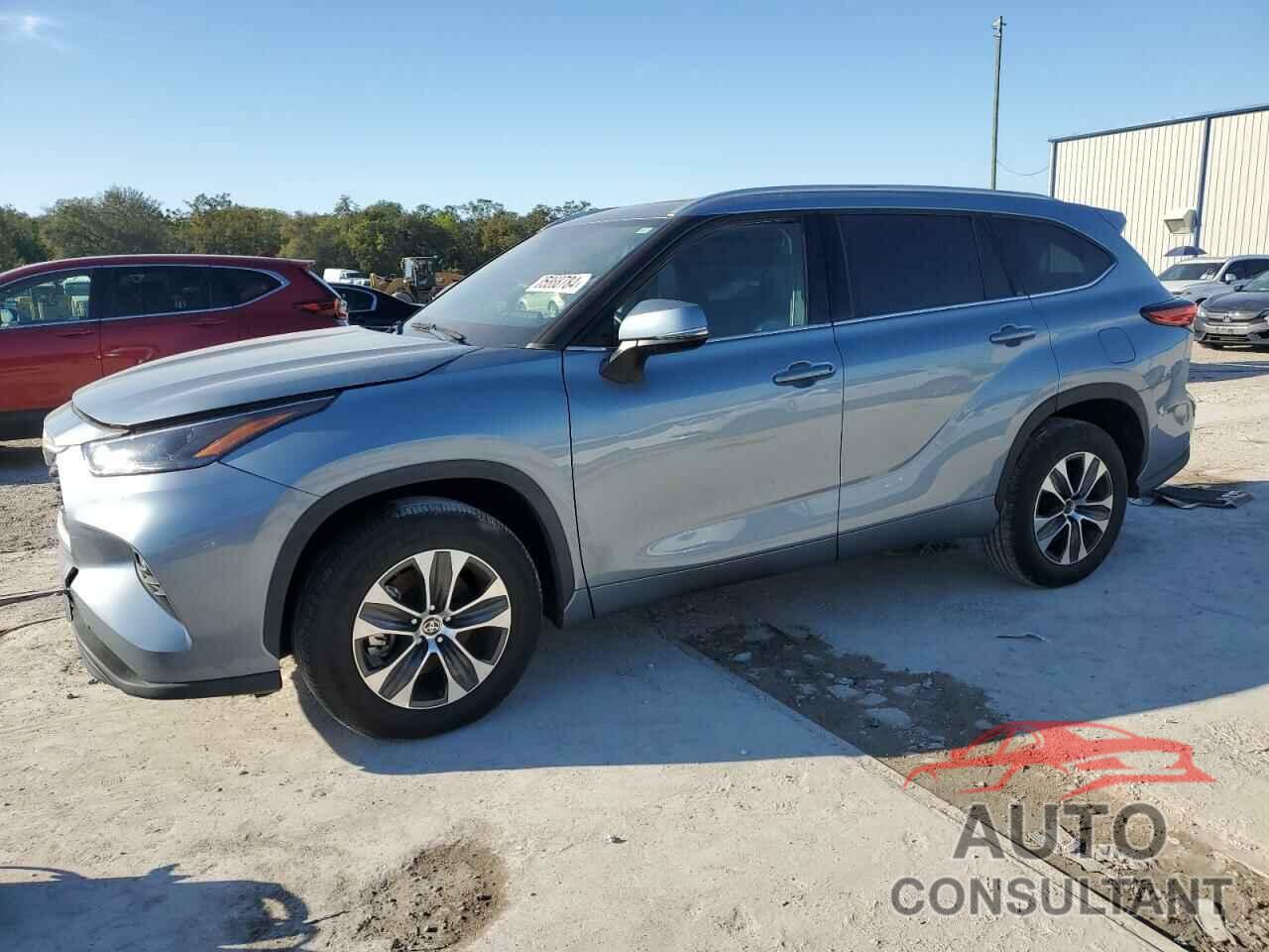 TOYOTA HIGHLANDER 2022 - 5TDGZRAH0NS130510