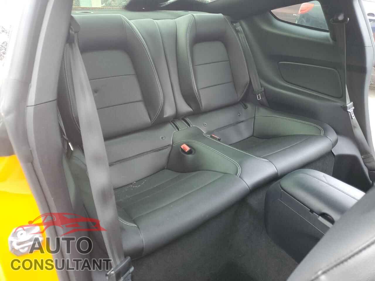 FORD MUSTANG 2018 - 1FA6P8CF5J5121461