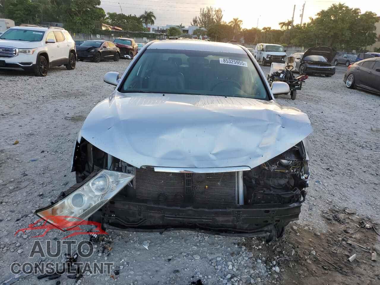 HYUNDAI SONATA 2009 - 5NPEU46C19H513552