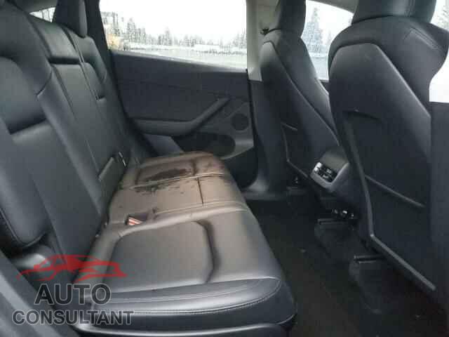 TESLA MODEL Y 2024 - 7SAYGAEE3RF982410