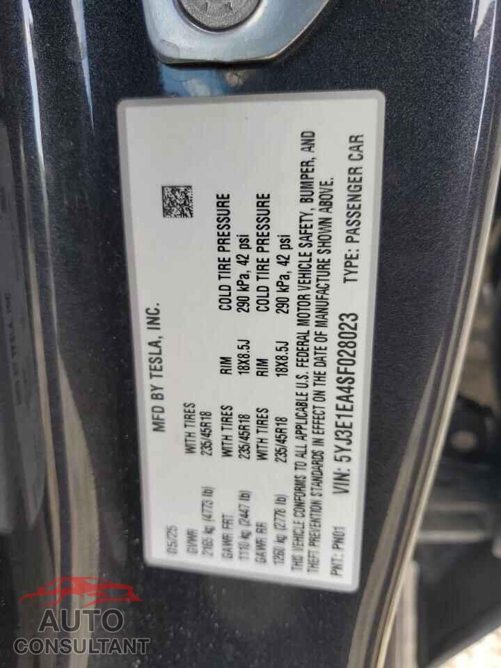 TESLA MODEL 3 2025 - 5YJ3E1EA4SF028023