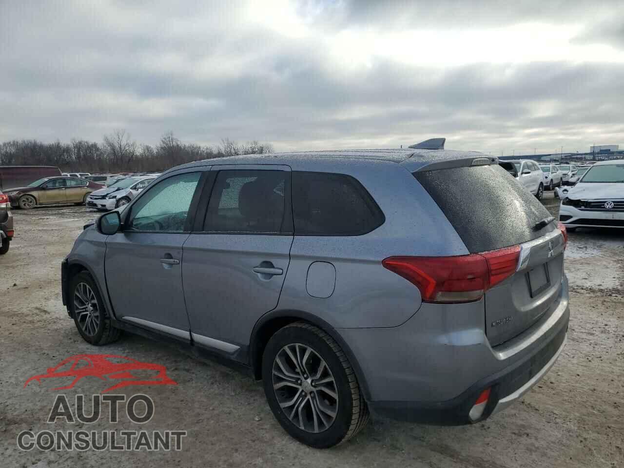MITSUBISHI OUTLANDER 2017 - JA4AD3A32HZ021565