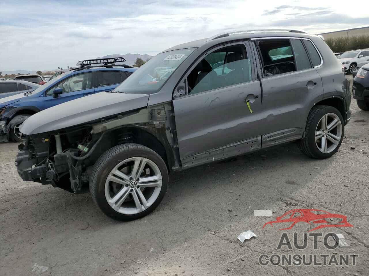 VOLKSWAGEN TIGUAN 2016 - WVGAV7AX1GW026491