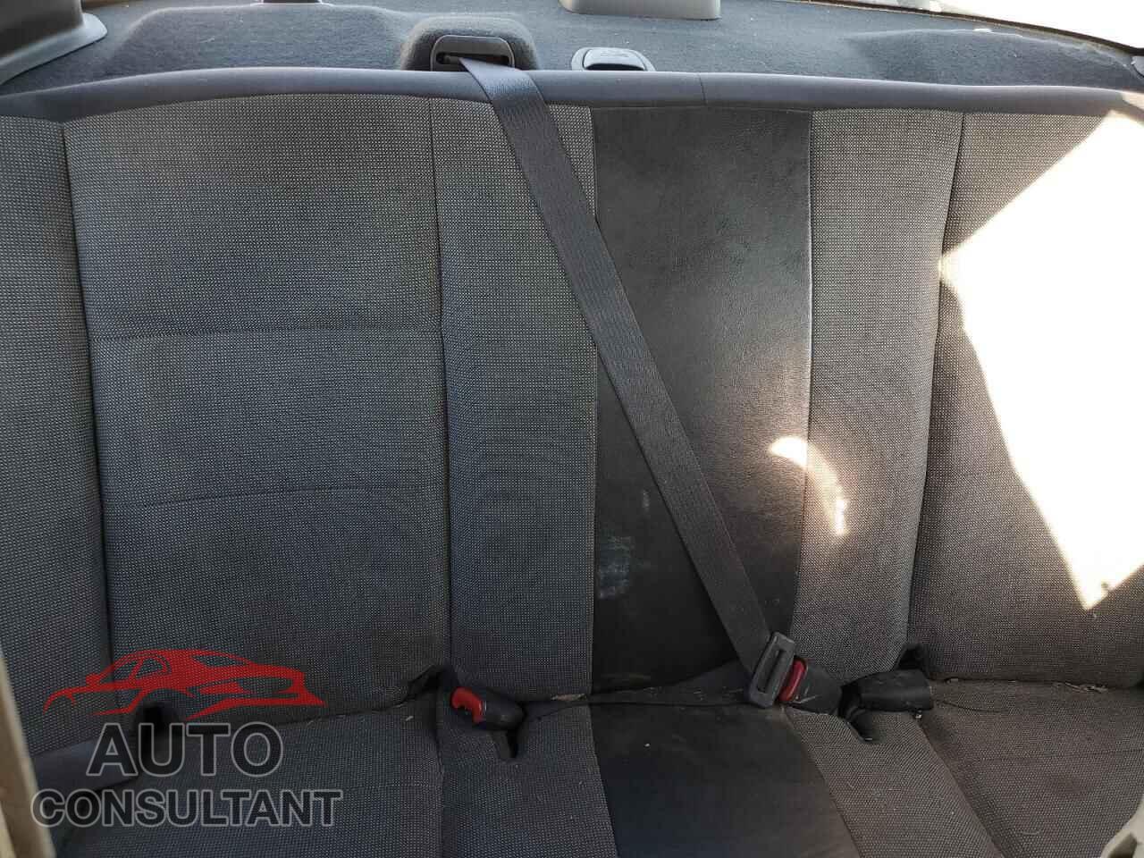 FORD CROWN VIC 2010 - 2FABP7BV5AX130077