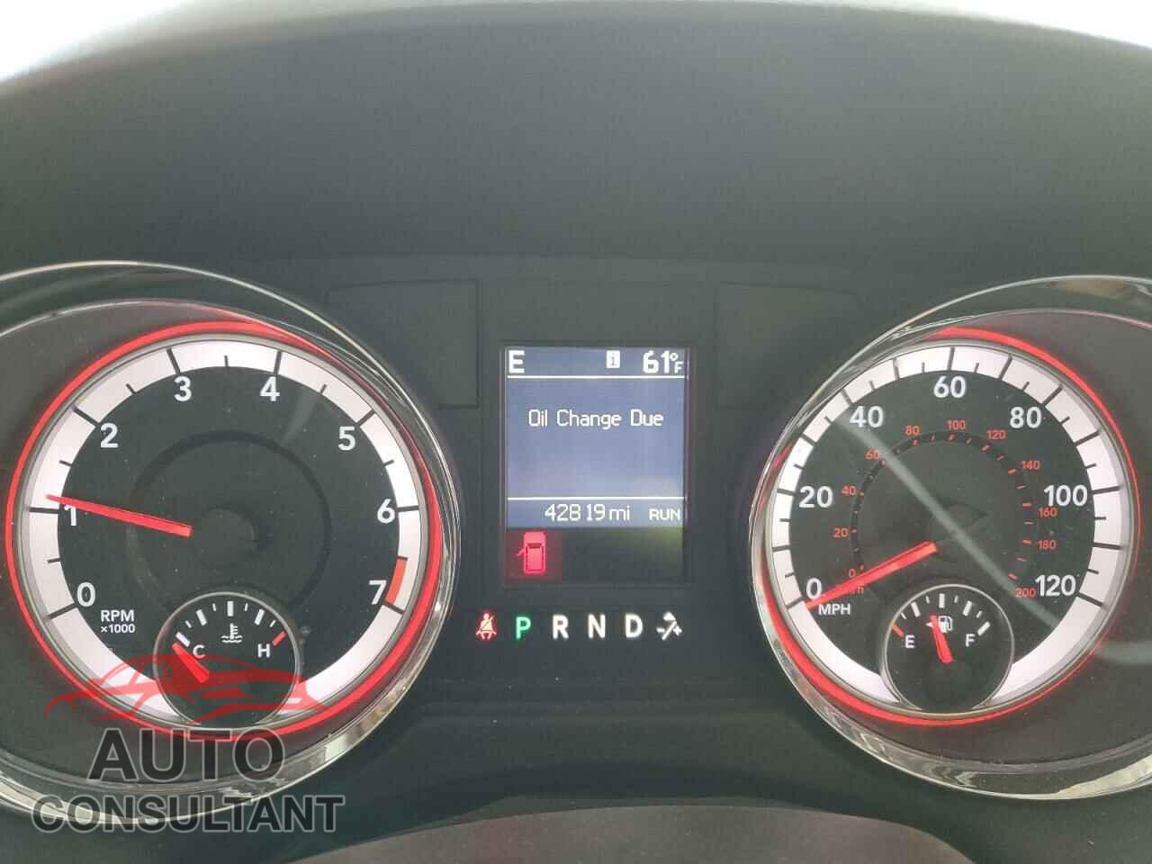 DODGE CARAVAN 2015 - 2C4RDGCG3FR598323