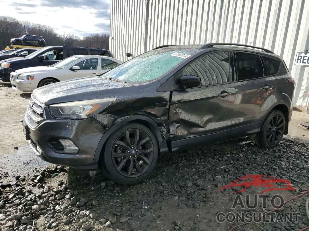 FORD ESCAPE 2017 - 1FMCU9GD2HUE61912