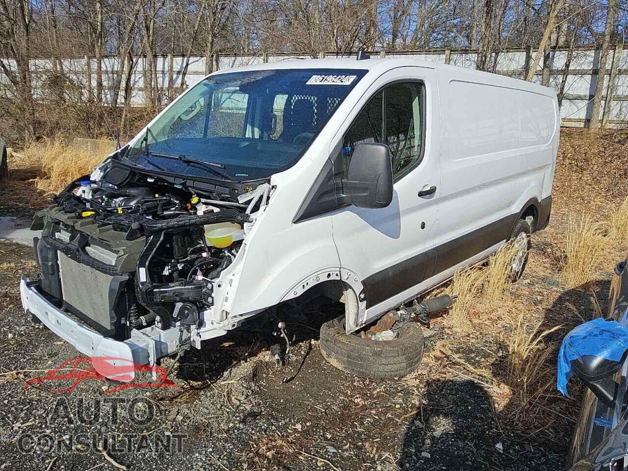 FORD TRANSIT 2024 - 1FTBR1Y87RKA40172